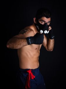 Boxer wears a mask to prevent the spread of Covd-19.