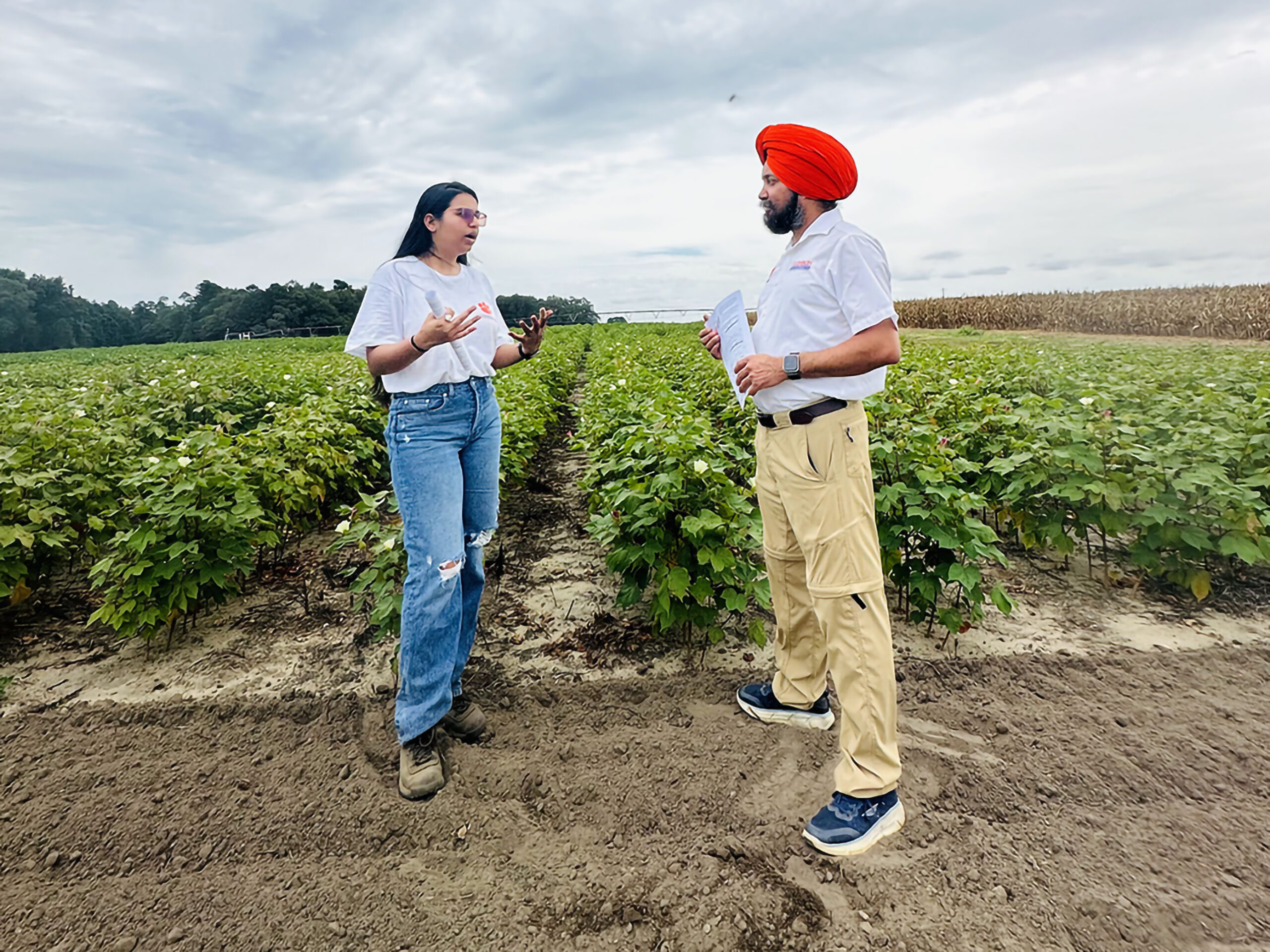 Bhupinder Farmaha, soil nutrient management specialist, and Shikha Dubey, former doctoral student, discuss the nitrogen dataset generated by research into how South Carolina farmers can reduce fertilizer costs by using conservation practices.