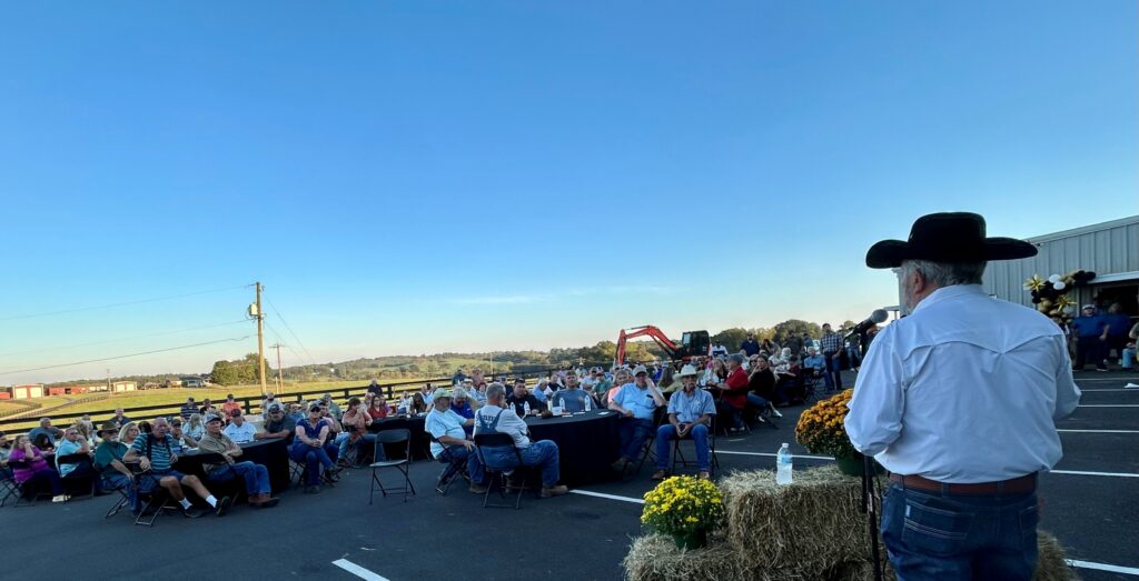 A large crowd of cattlemen